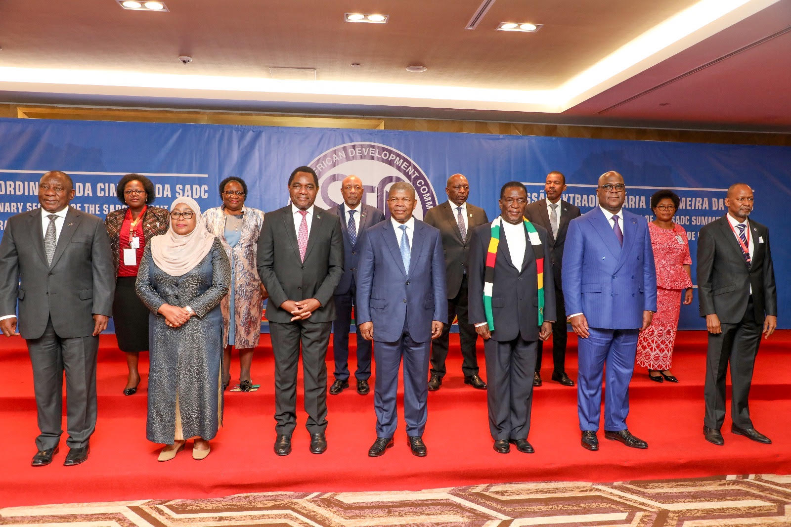 Communiqué of  the Extra-Ordinary Summit of SADC Heads of State and Government