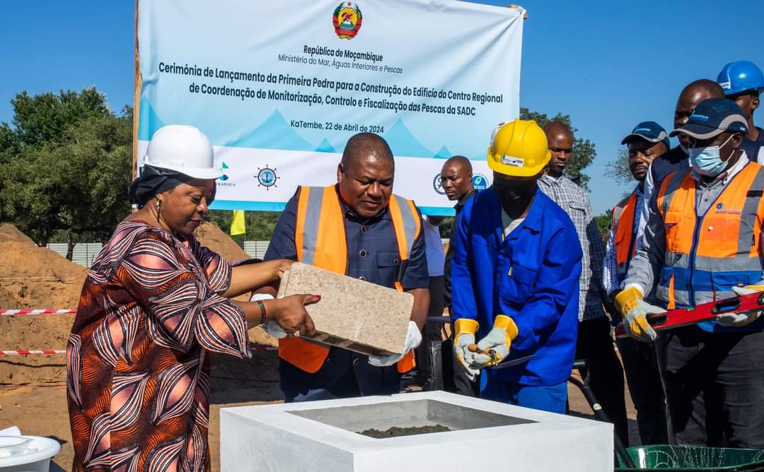 The Southern African Development Community (SADC) Secretariat attended the ground-breaking ceremony for the SADC Regional Fisheries Monitoring, Control and Surveillance Coordination Centre (MCSCC) on the 22nd of April 2024 in Ka-Tembe, Maputo, Mozambique. The SADC Secretariat delegation was led by the Deputy Executive Secretary for Regional Integration, Ms. Angéle Makombo N`Tumba. This ceremony marks a significant milestone in the construction of the MCSCC and represents a journey toward progress and growth