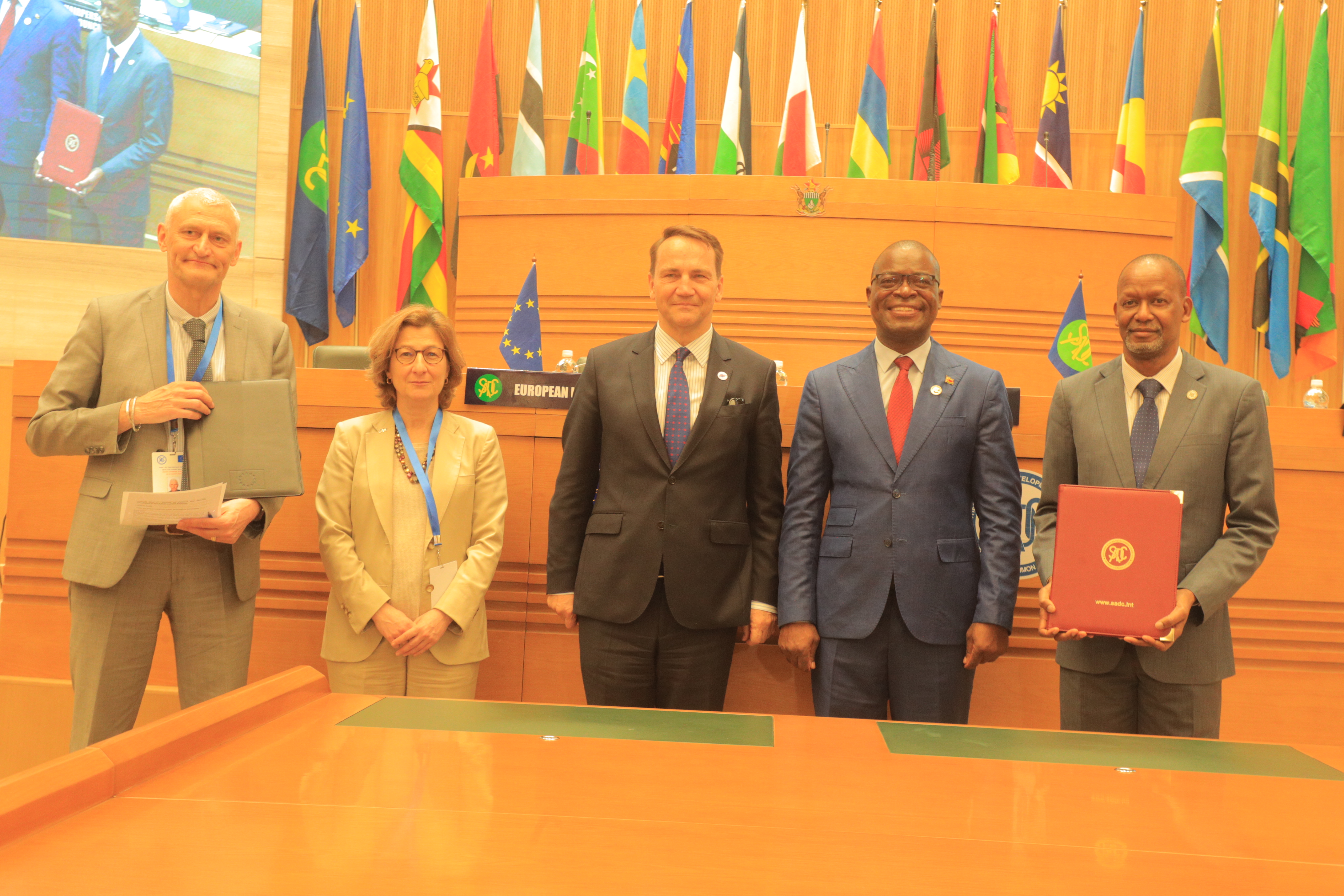 In the framework of the Global Gateway, the EU and SADC, celebrate today, during the SADC-EU Ministerial Dialogue, their partnership implemented under the Neighbourhood, Development and International Cooperation Instrument (NDICI-Global Europe).