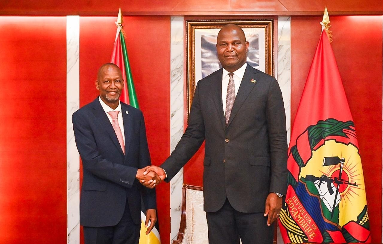 The Executive Secretary of the Southern African Development Community (SADC), His Excellency Mr. Elias Mpedi Magosi, paid a courtesy visit to His Excellency Mr. Daniel Francisco Chapo, President of the Republic of Mozambique, on 9 September 2025, in Maputo, Mozambique. 