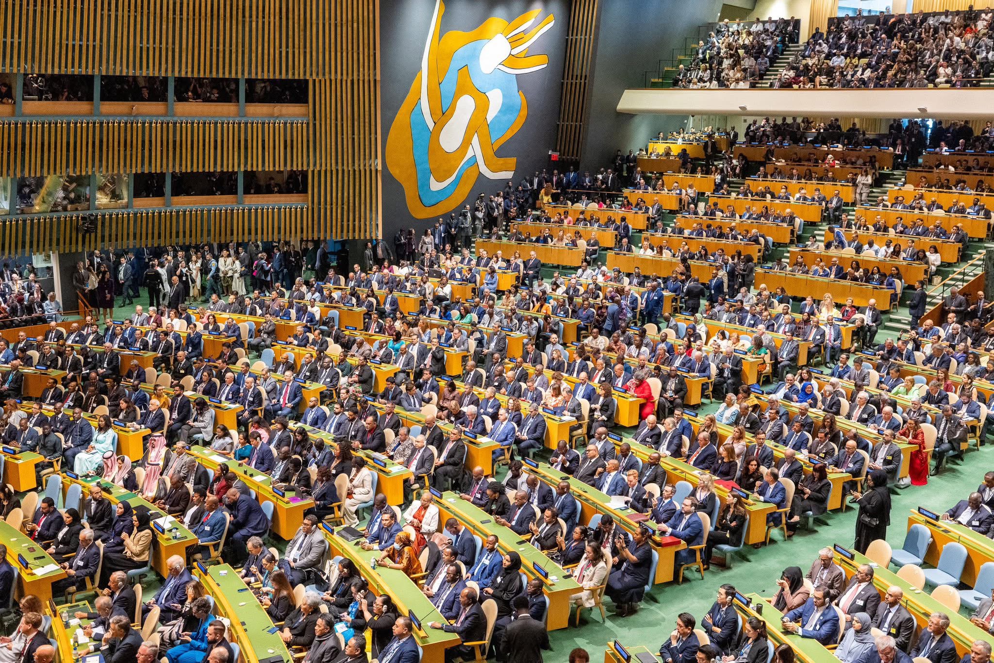 During the main sessions of UNGA80, H.E. Magosi joined Heads of State and Government in commemorating the 80th Anniversary of the United Nations General Assembly. He also participated in the Sustainable Development Goals (SDG) Moment, a high-level dialogue that took stock of progress toward the 2030 Agenda. 