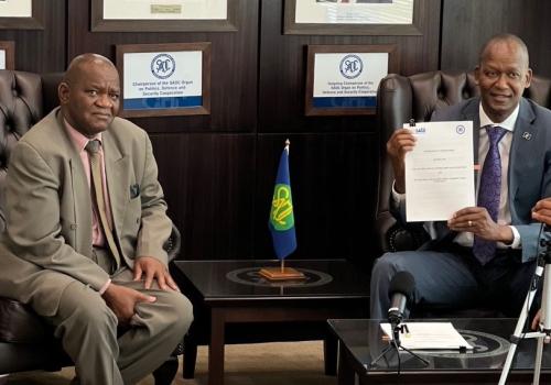 SADC and SACU sign MoU to strengthen cooperation 